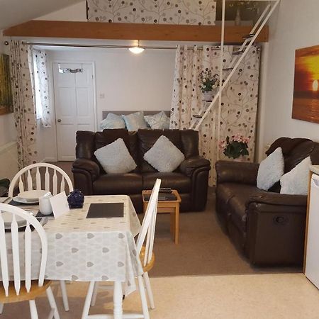 Immaculate 1-Bed Lodge Newton Abbot Torquay Kingskerswell Εξωτερικό φωτογραφία